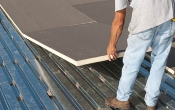 benefits of insulating Pharis flat roofing
